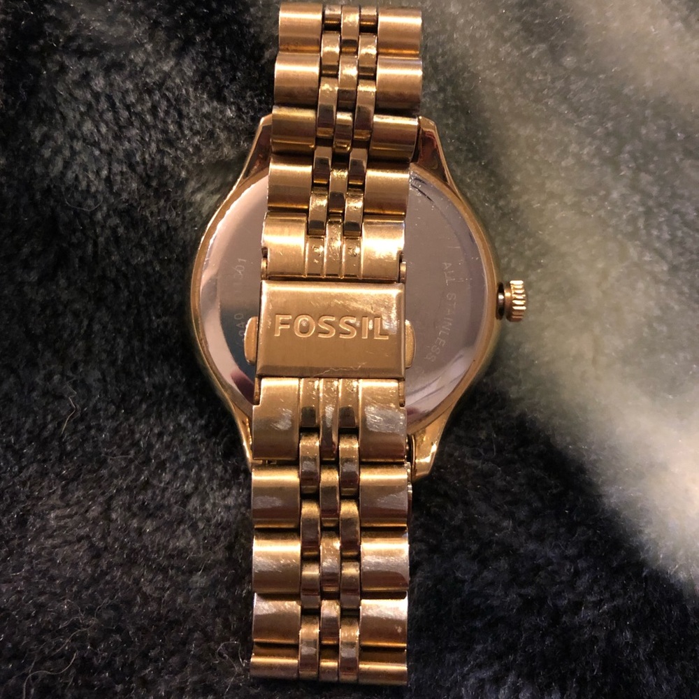 Fossil Watch - Picture 3 of 5